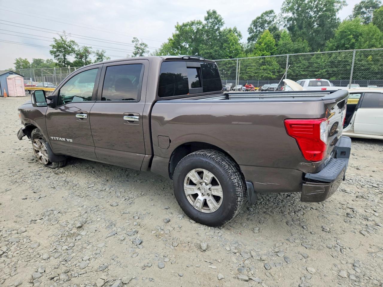 2018 NISSAN TITAN SV — снимка 2