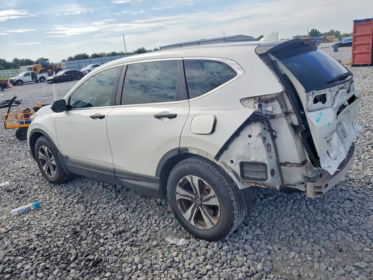 2017 HONDA CR-V LX — снимка 2
