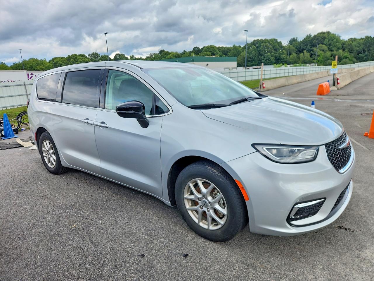2024 CHRYSLER PACIFICA TOURING L — снимка 4
