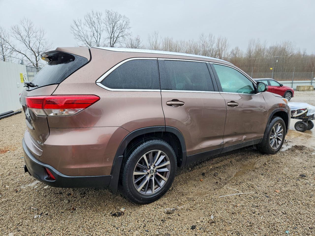 2019 TOYOTA HIGHLANDER XLE — снимка 3