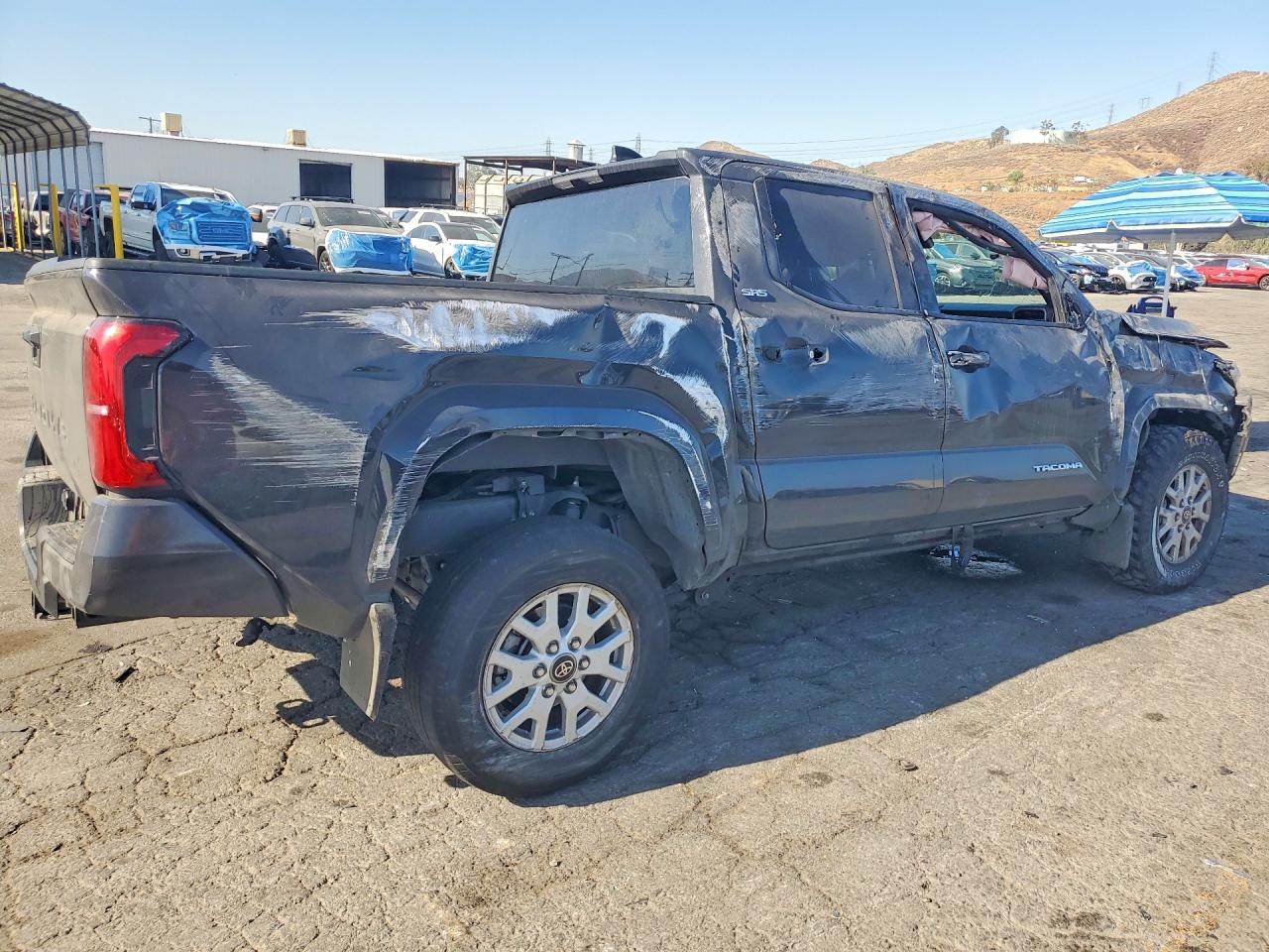 2025 TOYOTA TACOMA SR5 — снимка 3