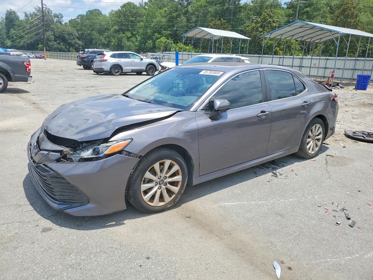 2019 TOYOTA CAMRY LE