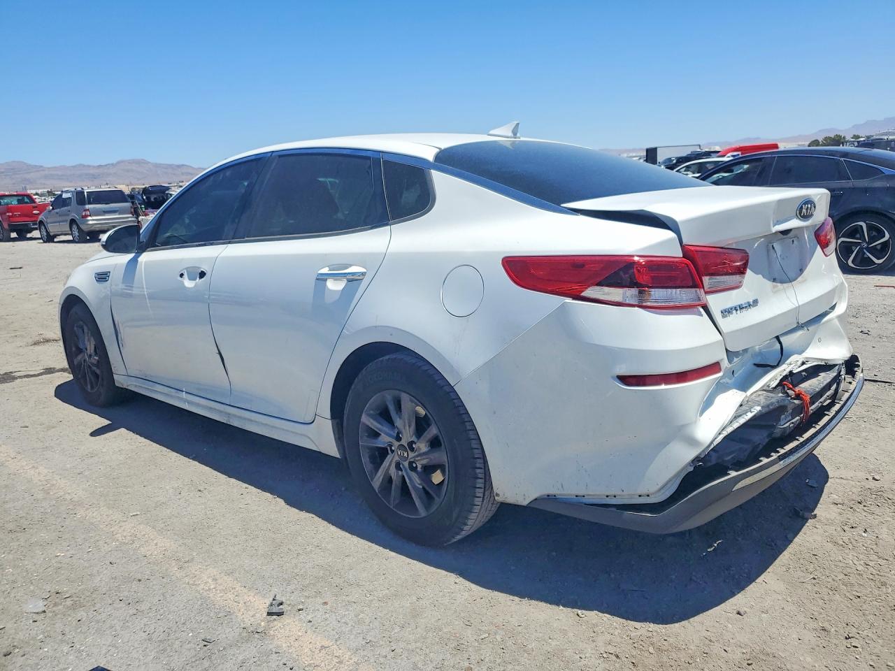2019 KIA OPTIMA LX — снимка 2