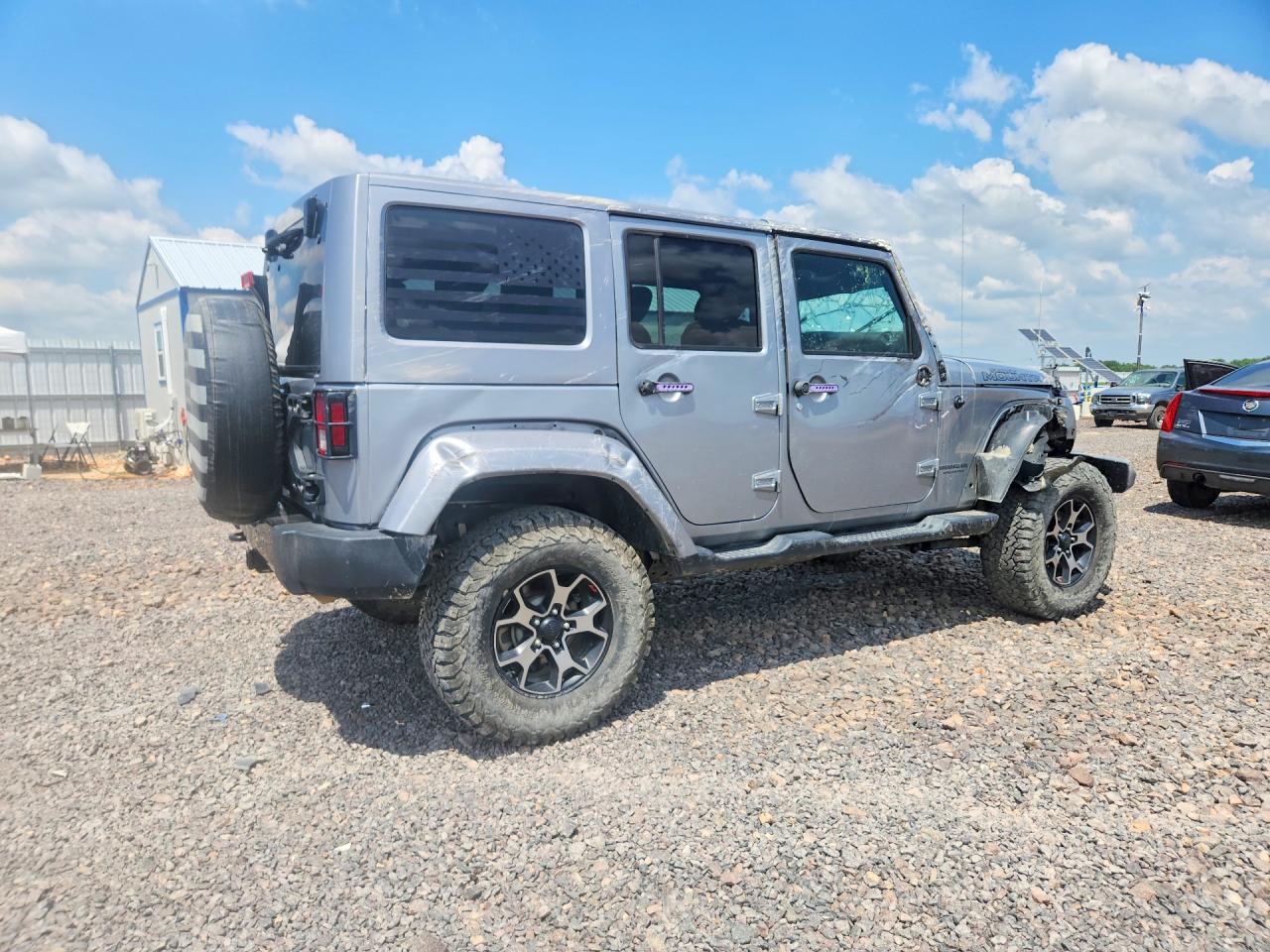 2017 JEEP WRANGLER UNLIMITED SAHARA — снимка 3