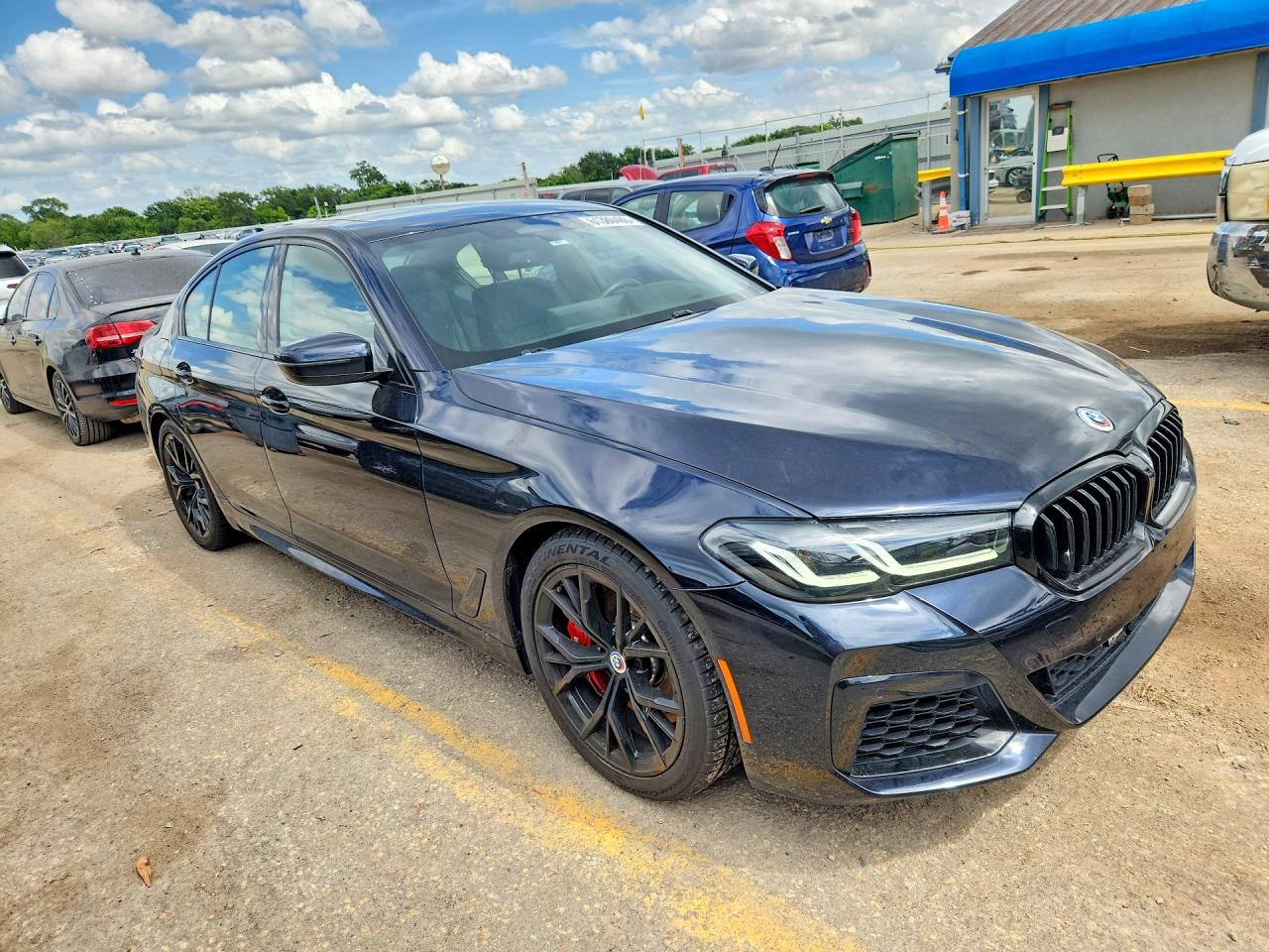 2023 BMW M550XI — снимка 4