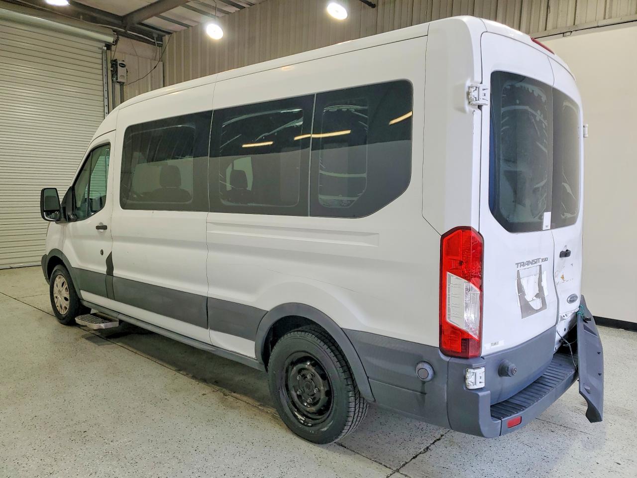 2015 FORD TRANSIT T-350 — снимка 2