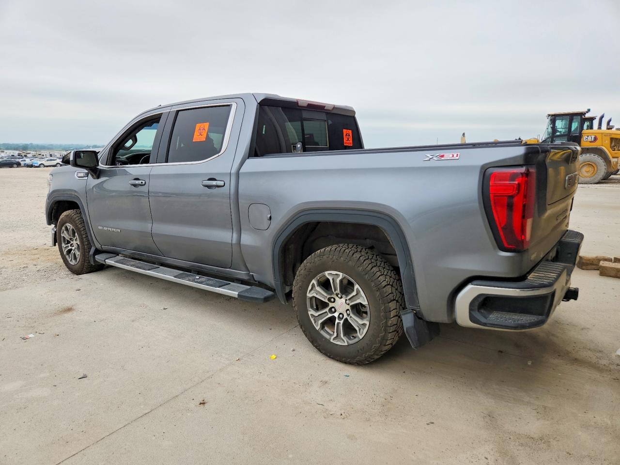 2021 GMC SIERRA K1500 SLE — снимка 2