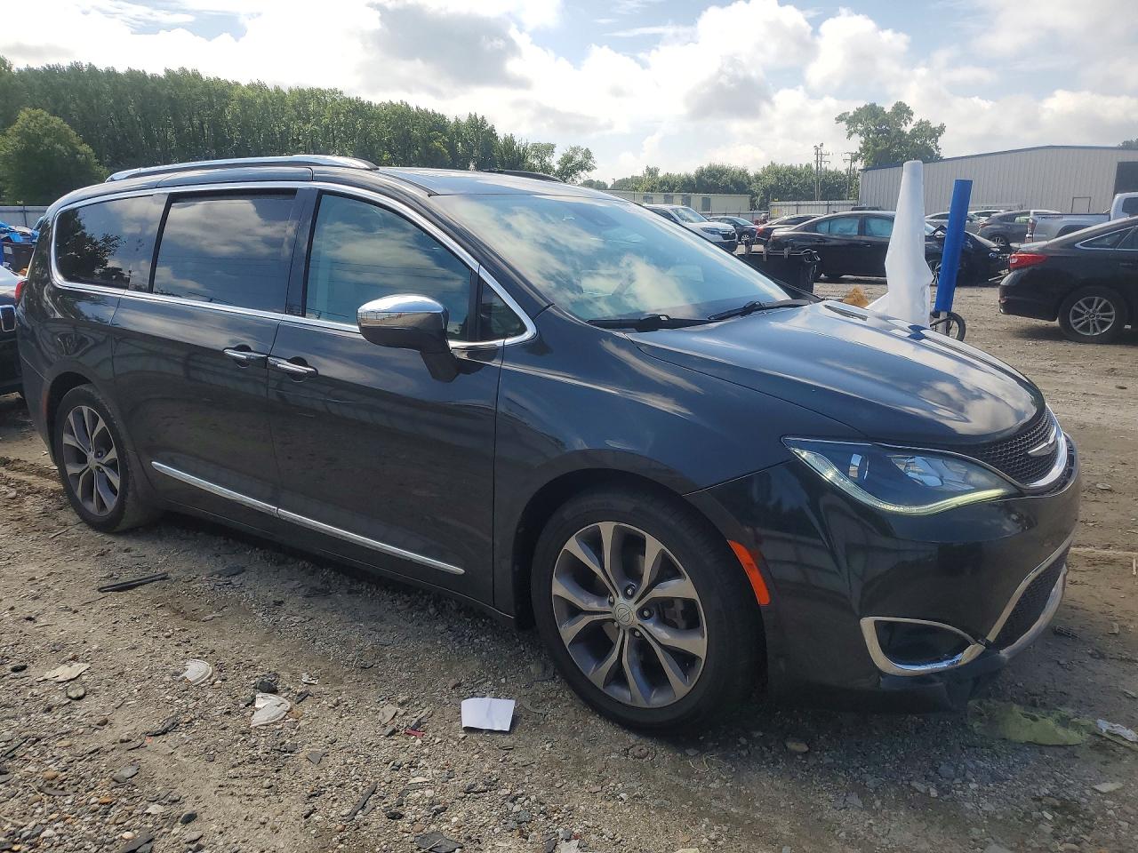 2017 CHRYSLER PACIFICA LIMITED — снимка 4