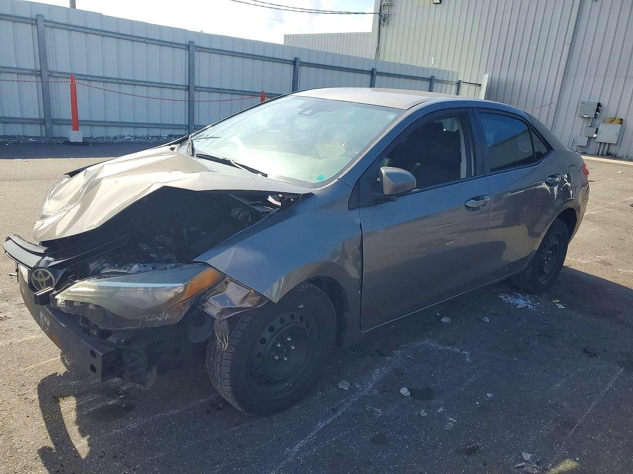2017 TOYOTA COROLLA LE