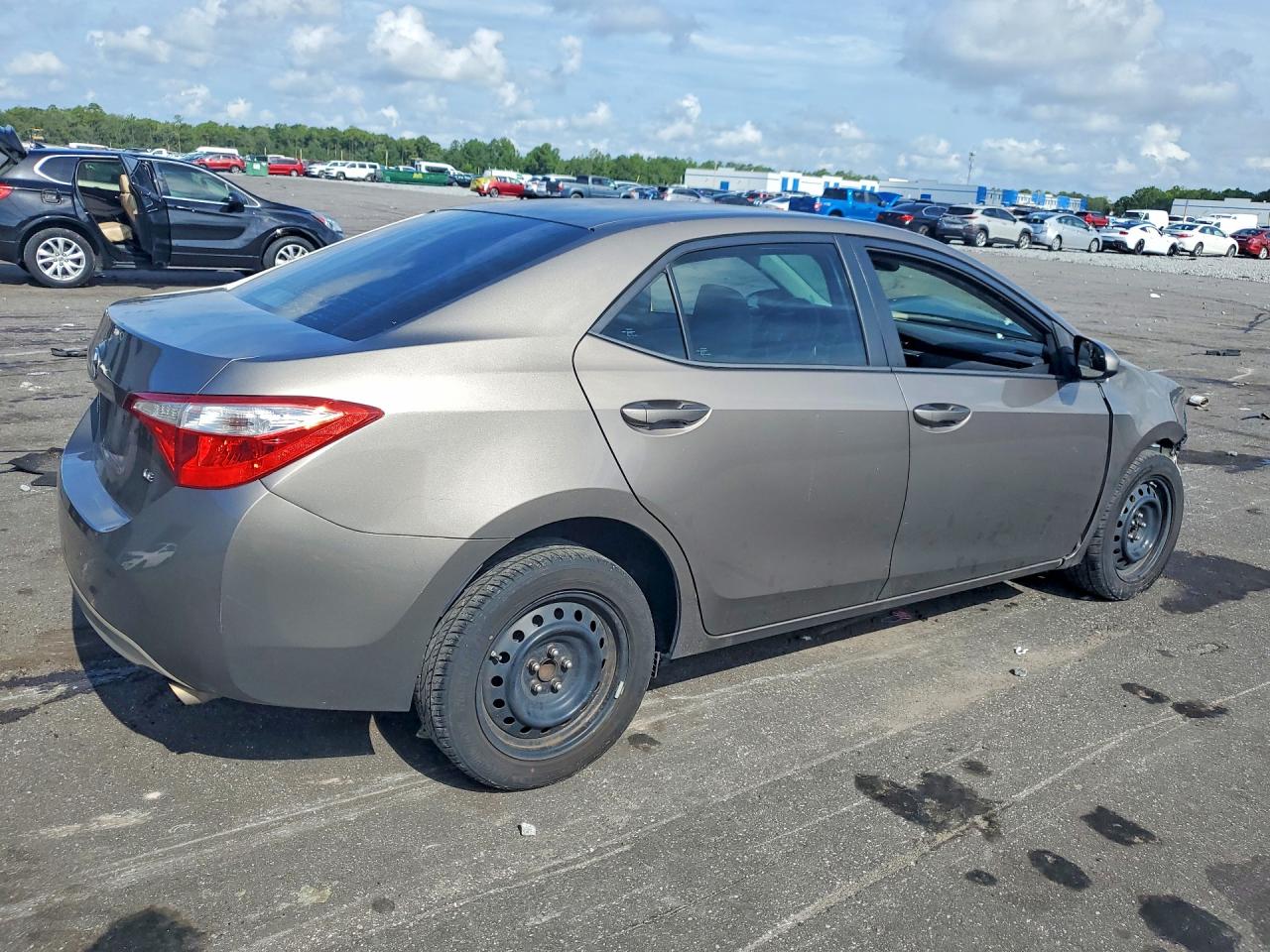 2017 TOYOTA COROLLA LE — снимка 3