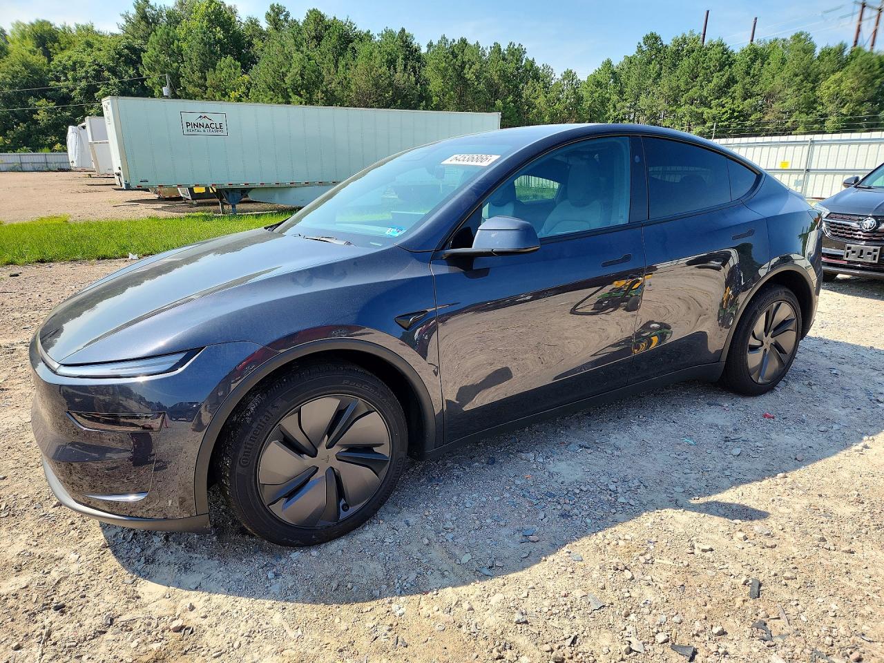 2026 TESLA MODEL Y