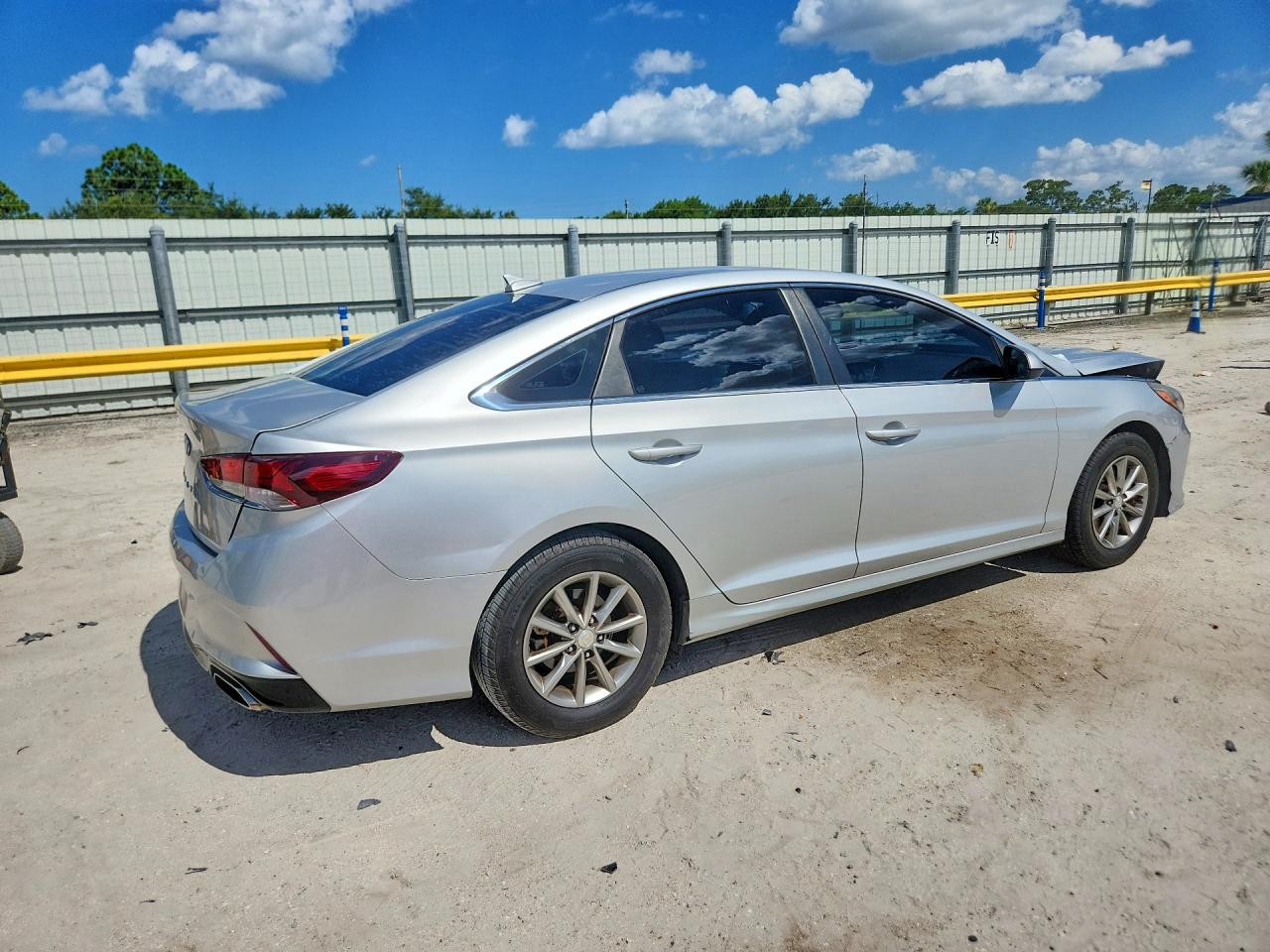 2018 HYUNDAI SONATA SE — снимка 3