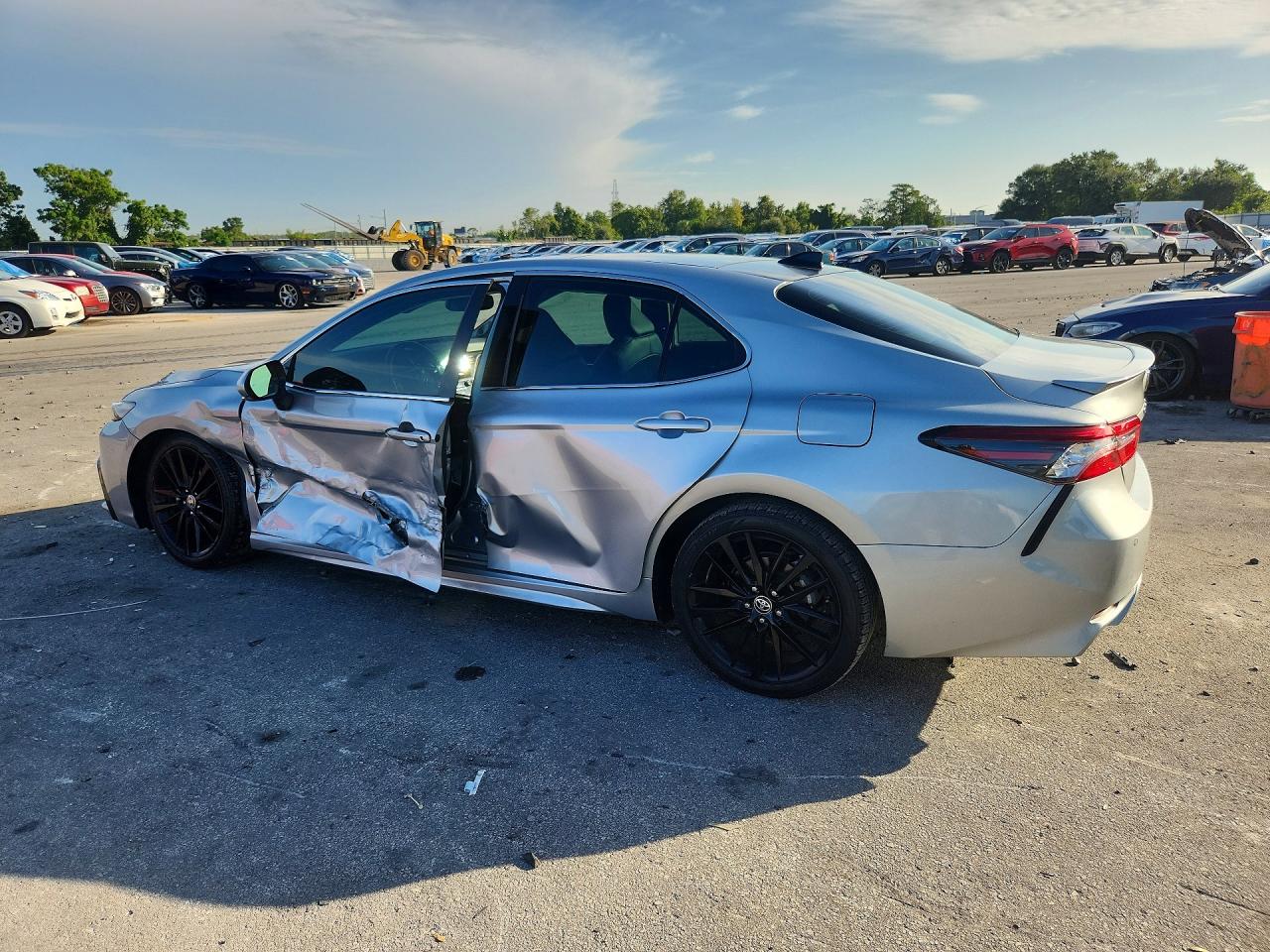 2021 TOYOTA CAMRY XSE — снимка 2