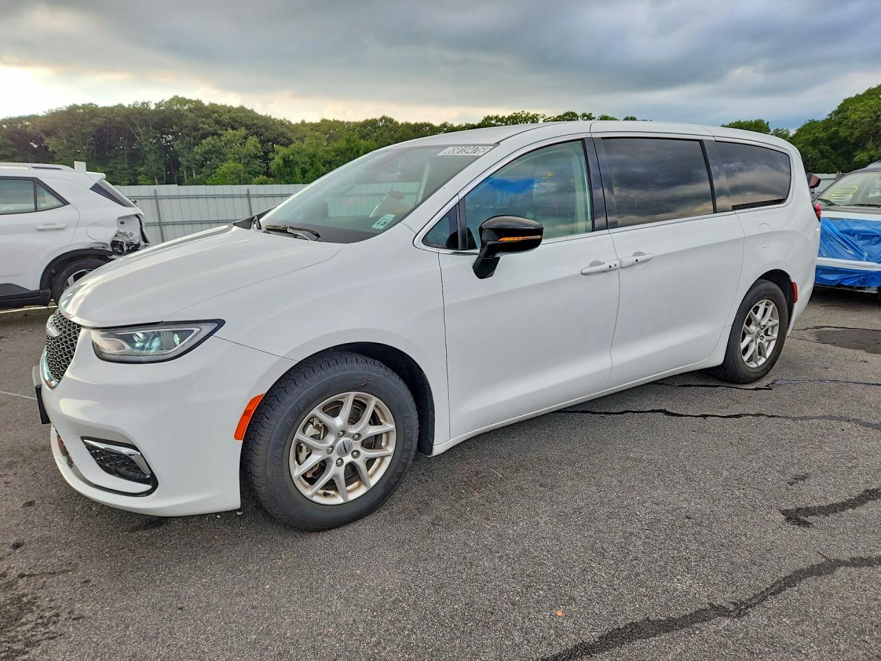 2024 CHRYSLER PACIFICA TOURING L