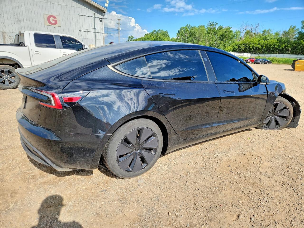 2025 TESLA MODEL 3 — снимка 3