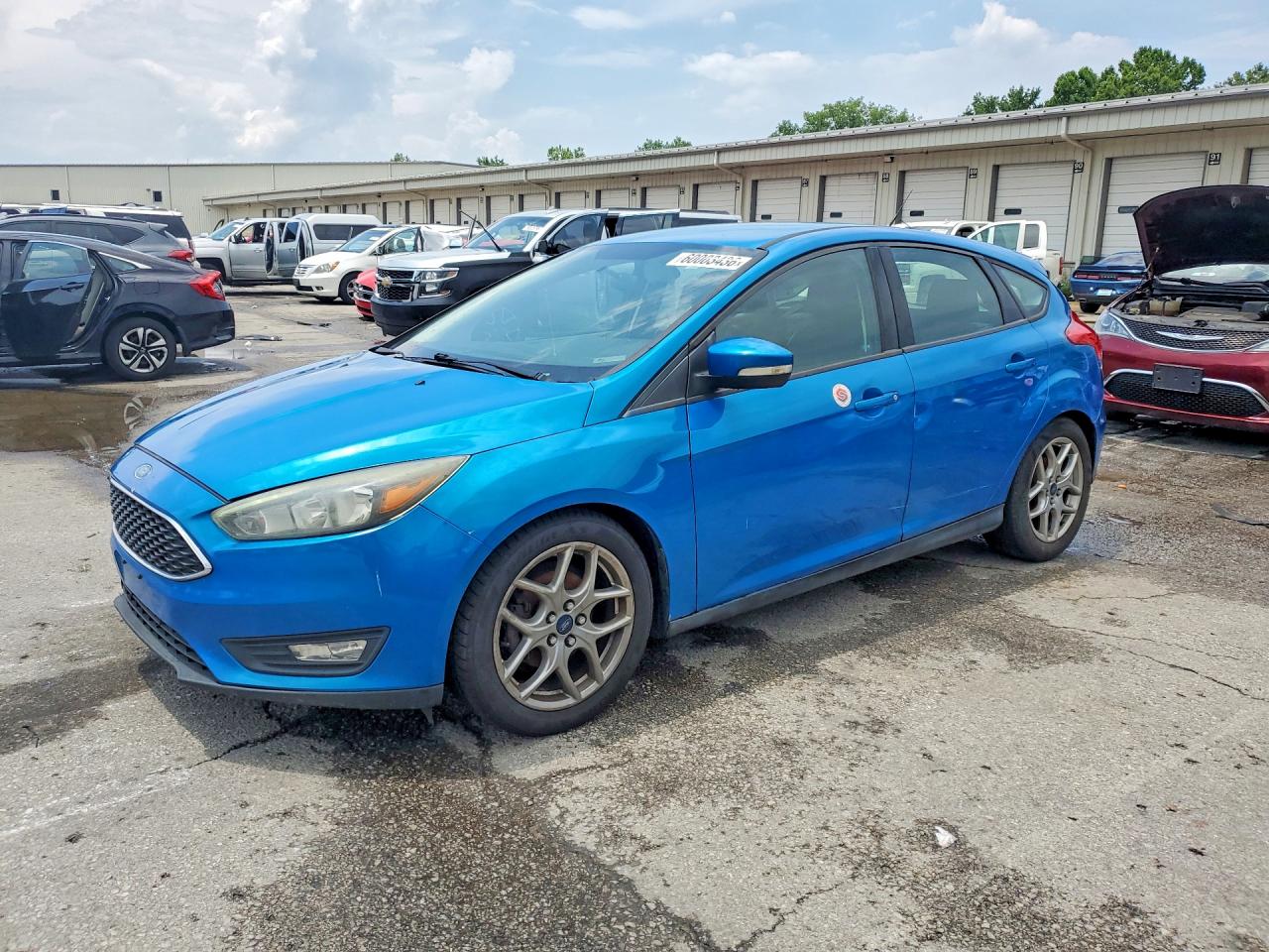 2015 FORD FOCUS SE