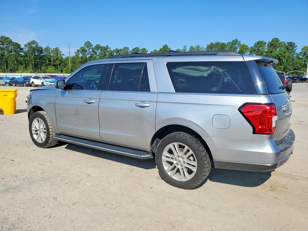 2022 FORD EXPEDITION MAX XLT — снимка 2