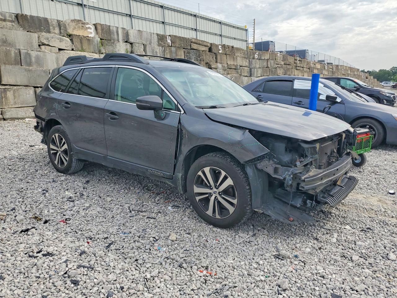 2018 SUBARU OUTBACK 3.6R LIMITED — снимка 4