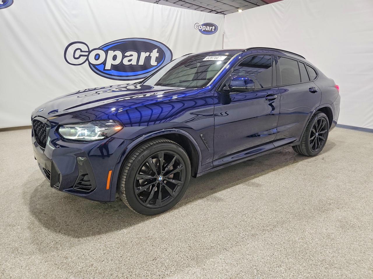 2025 BMW X4 XDRIVE30I