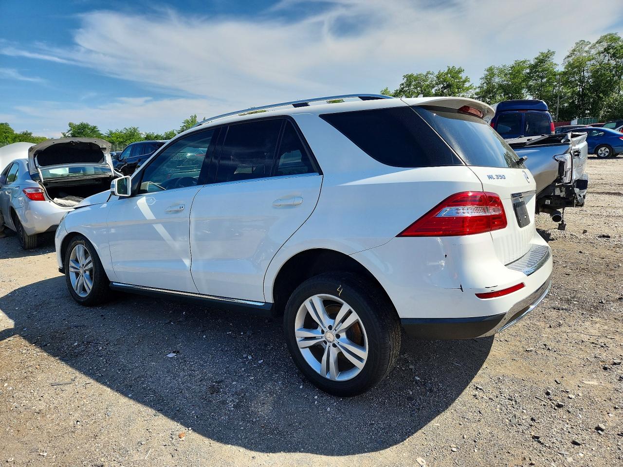 2015 MERCEDES-BENZ ML 350 4MATIC — снимка 2
