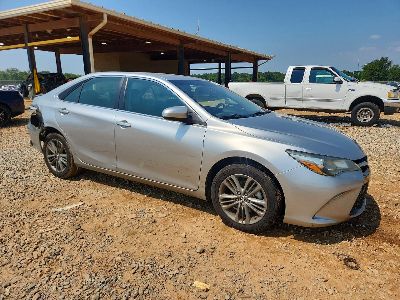 2017 TOYOTA CAMRY SE — снимка 4