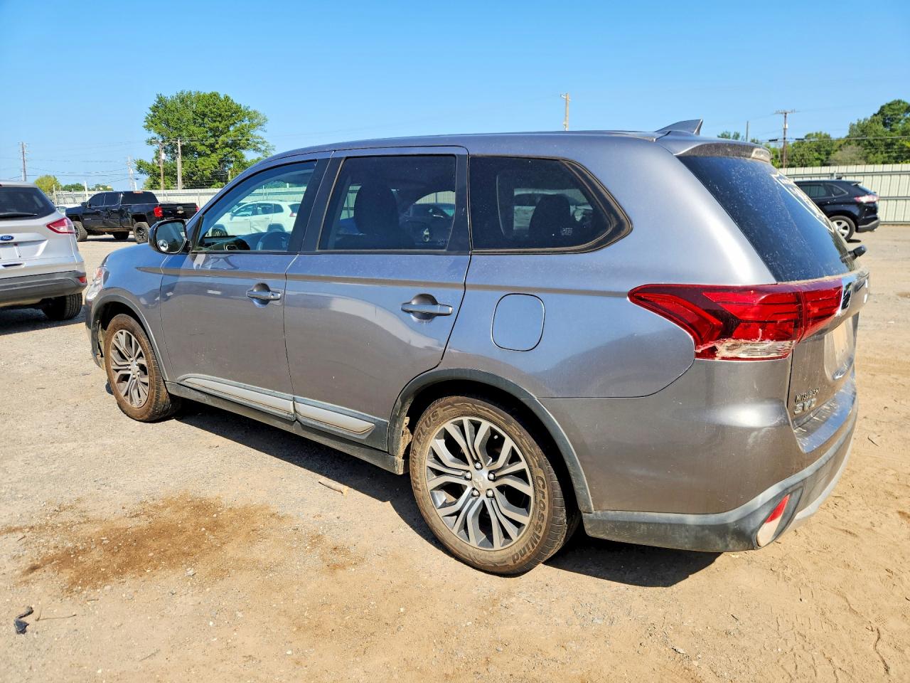 2018 MITSUBISHI OUTLANDER — снимка 2