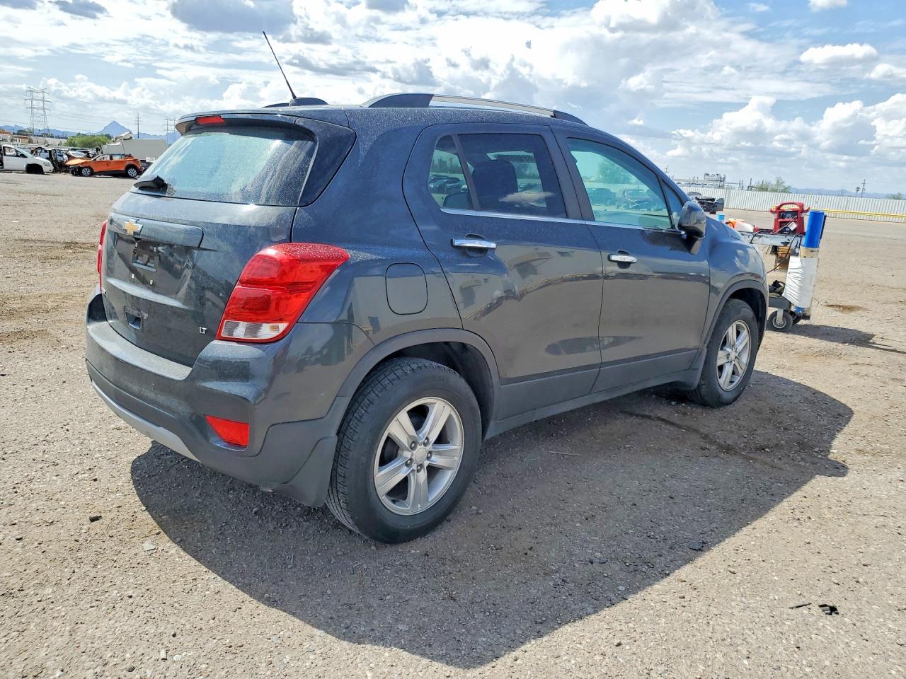 2019 CHEVROLET TRAX 1LT — снимка 3