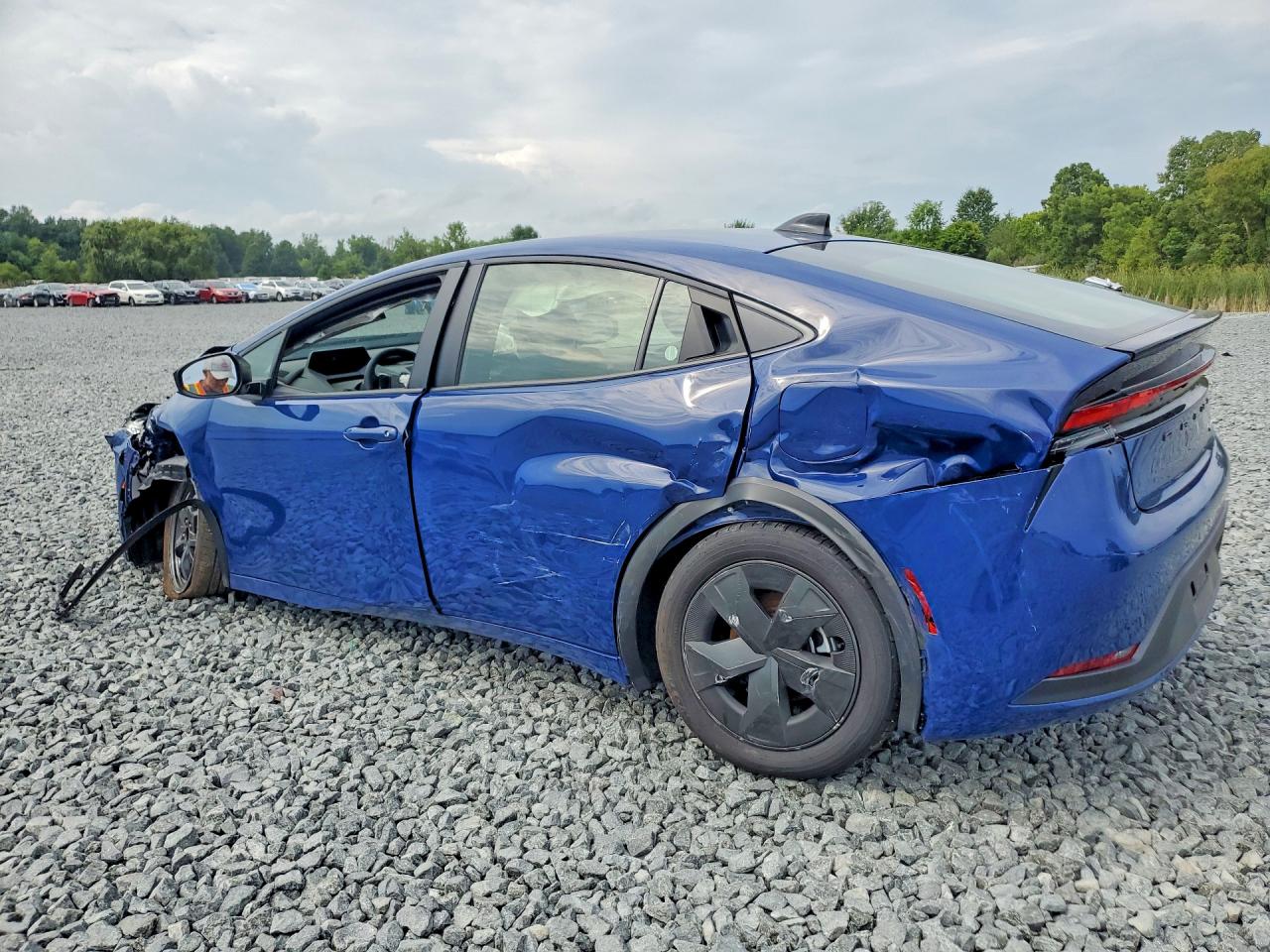 2026 TOYOTA PRIUS LE — снимка 2