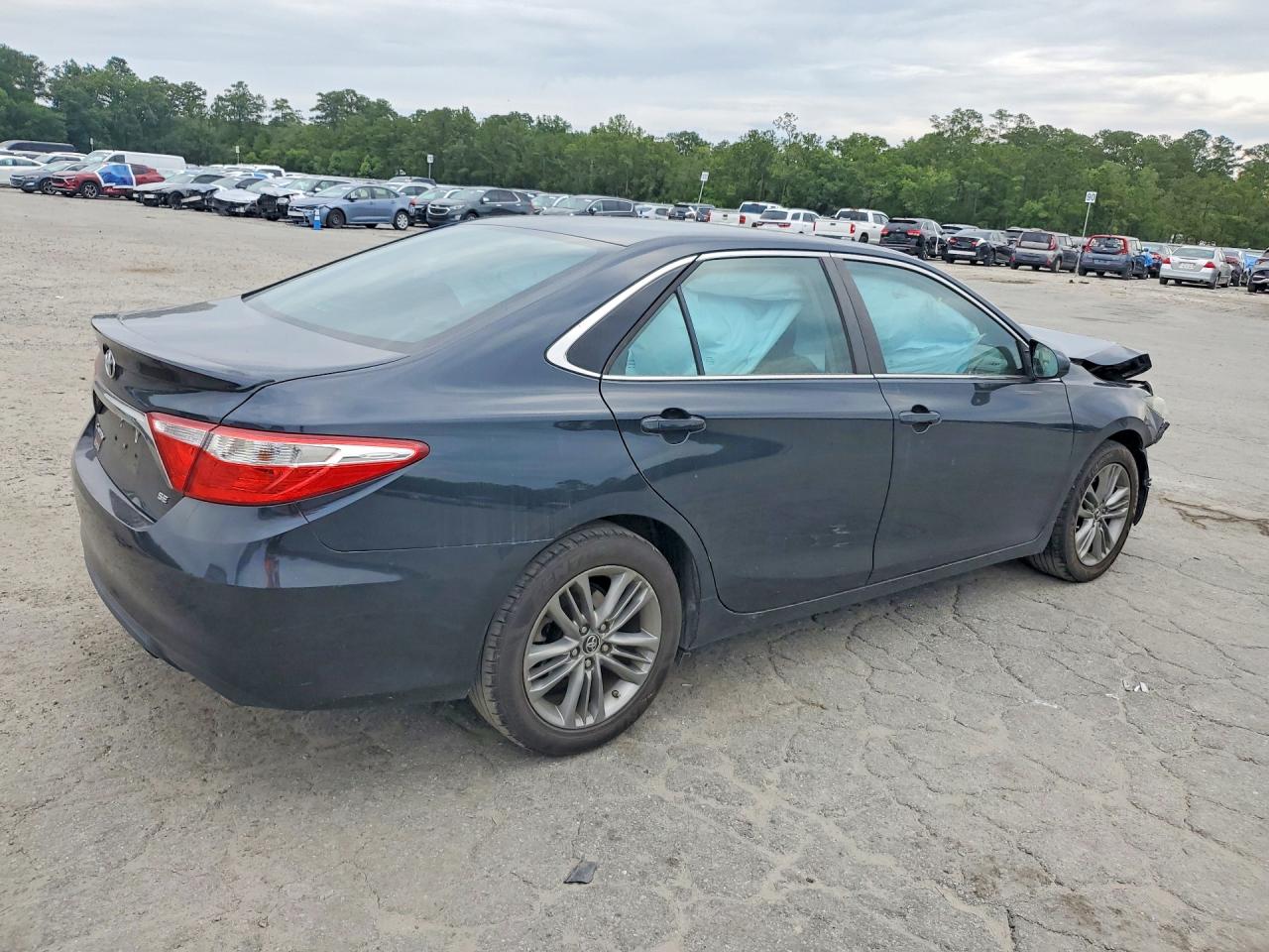 2015 TOYOTA CAMRY SE — снимка 4