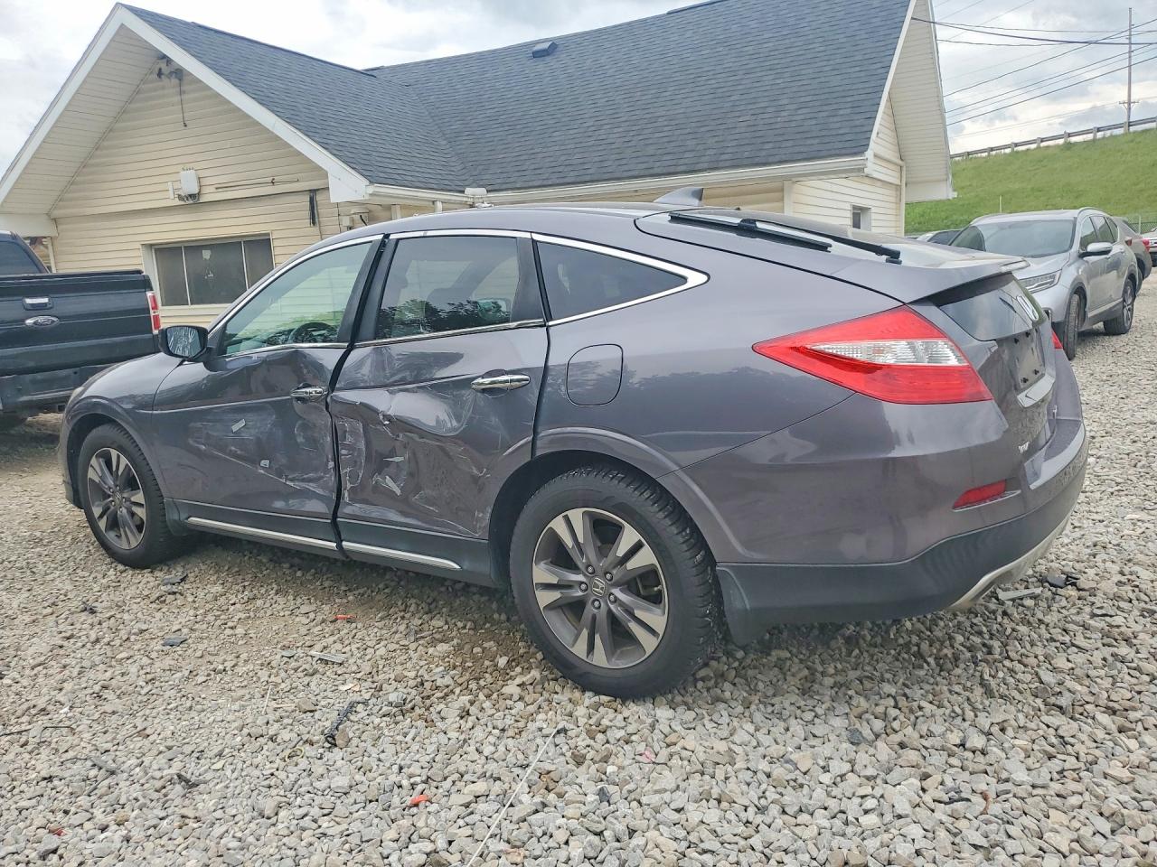 2015 HONDA CROSSTOUR EXL — снимка 2