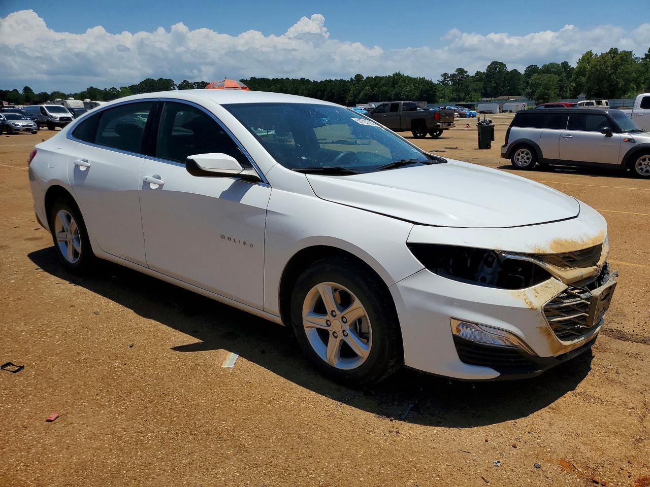 2025 CHEVROLET MALIBU LS — снимка 4