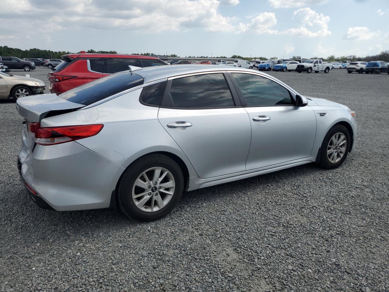 2018 KIA OPTIMA LX — снимка 3