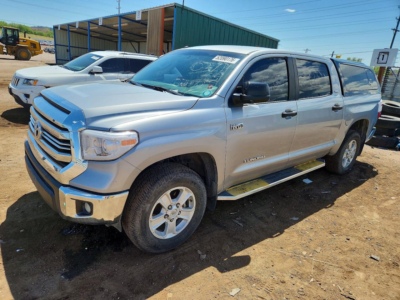 2017 TOYOTA TUNDRA SR5
