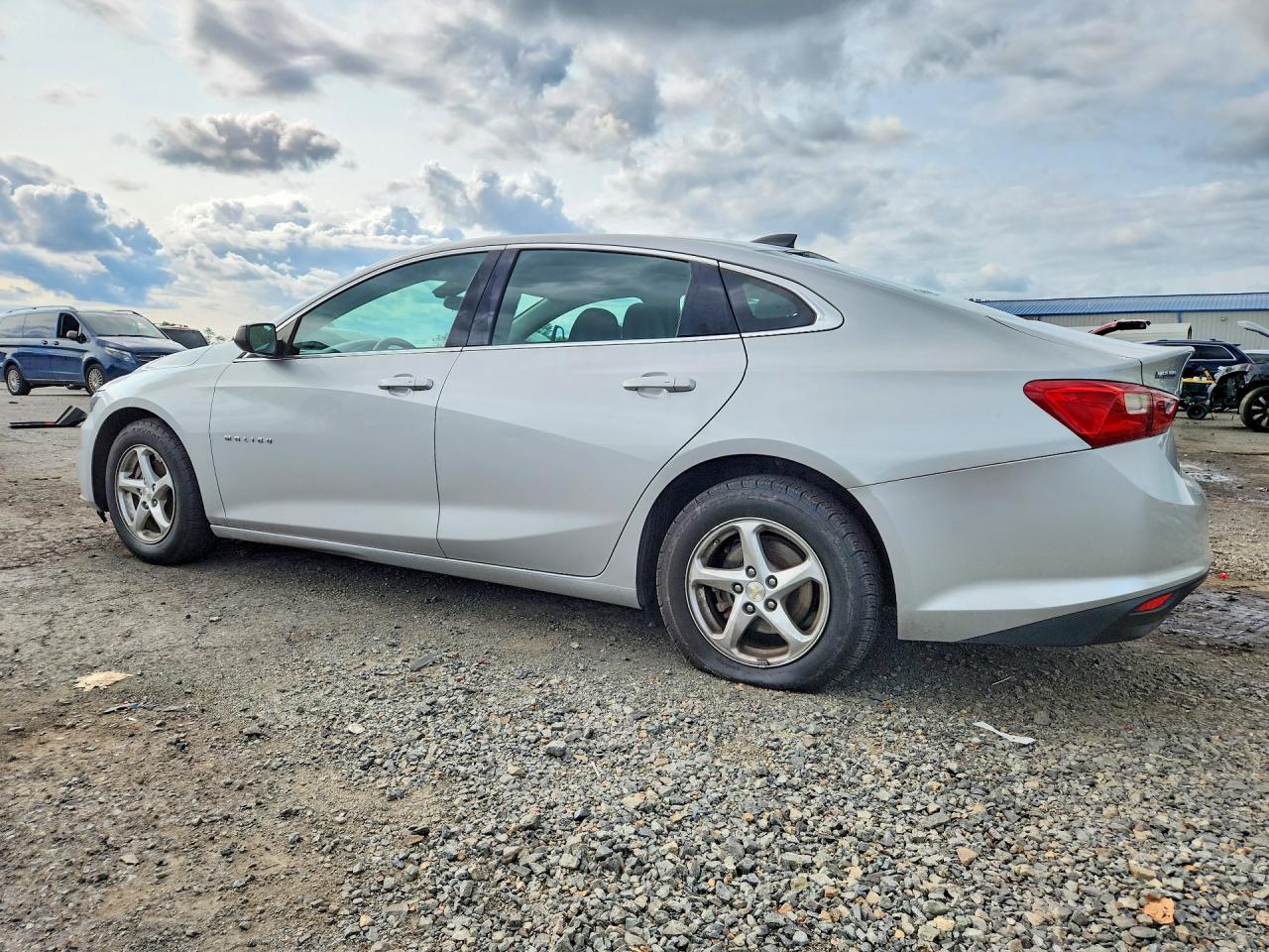 2018 CHEVROLET MALIBU LS — снимка 2