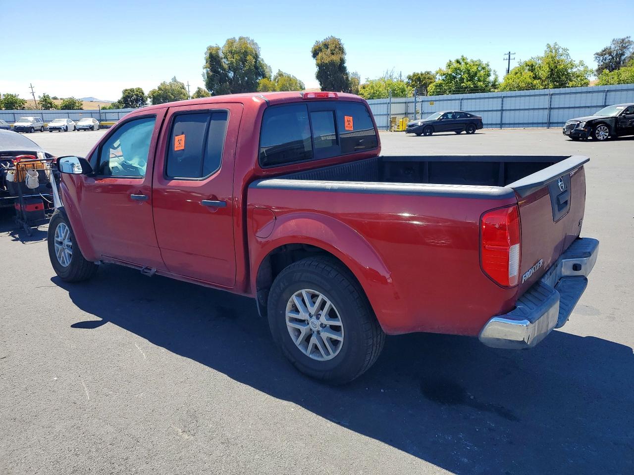 2017 NISSAN FRONTIER SV — снимка 2