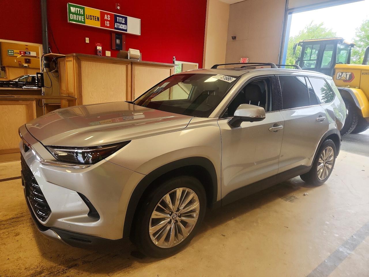2024 TOYOTA GRAND HIGHLANDER PLATINUM
