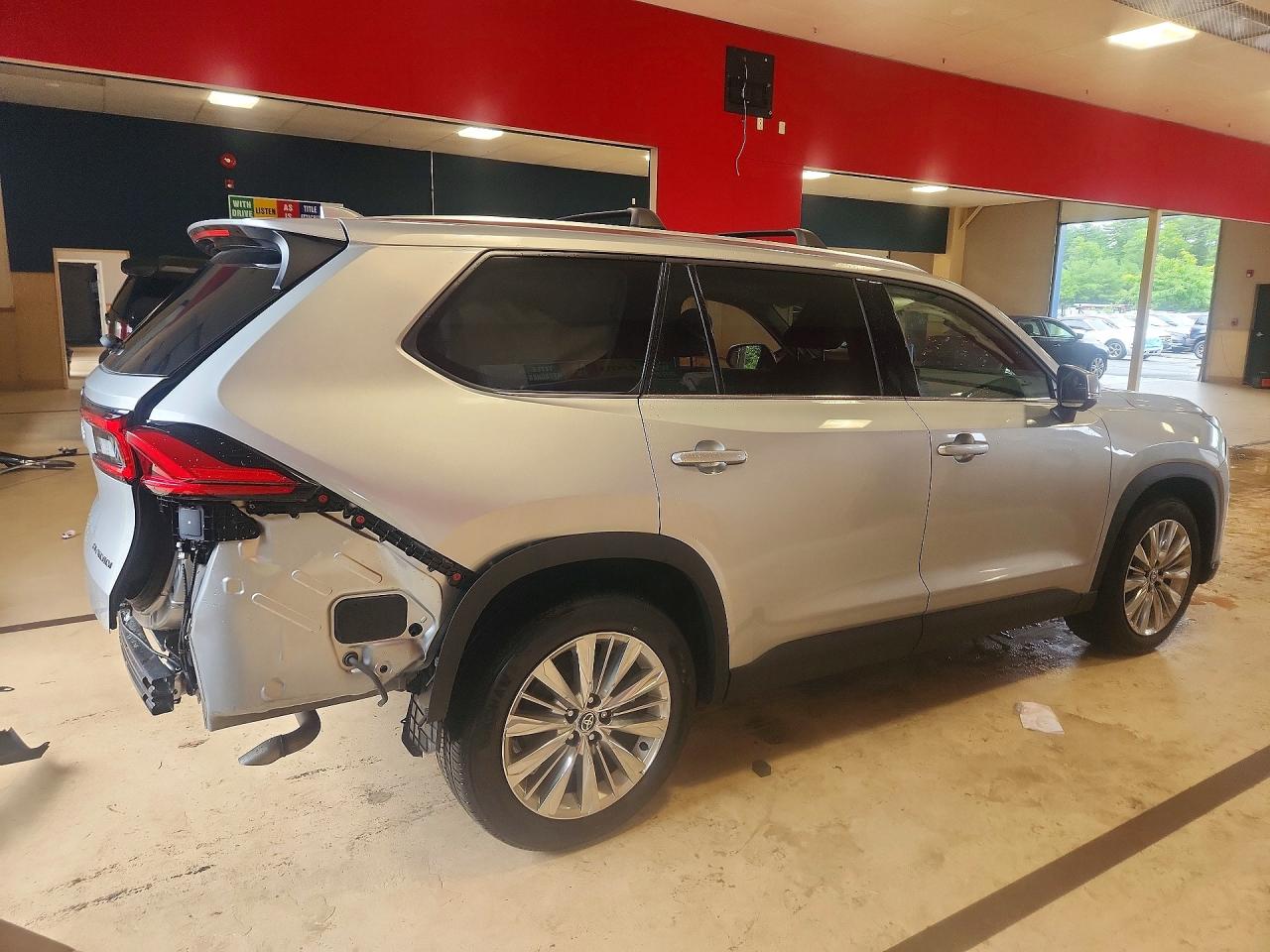 2024 TOYOTA GRAND HIGHLANDER PLATINUM — снимка 3