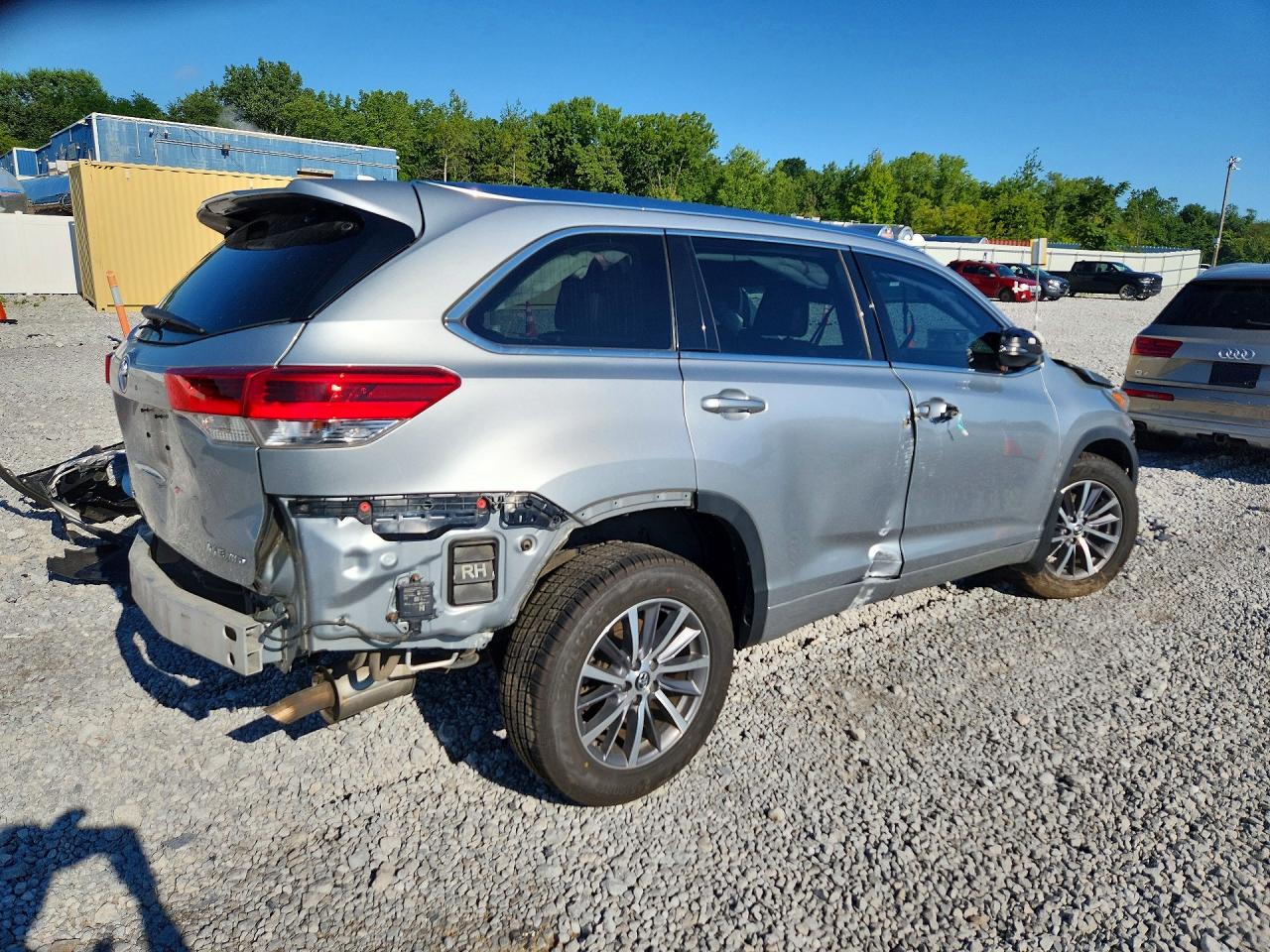 2018 TOYOTA HIGHLANDER XLE — снимка 3