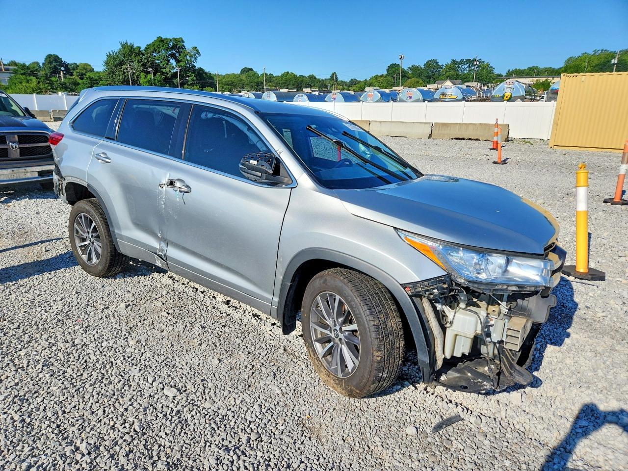 2018 TOYOTA HIGHLANDER XLE — снимка 4