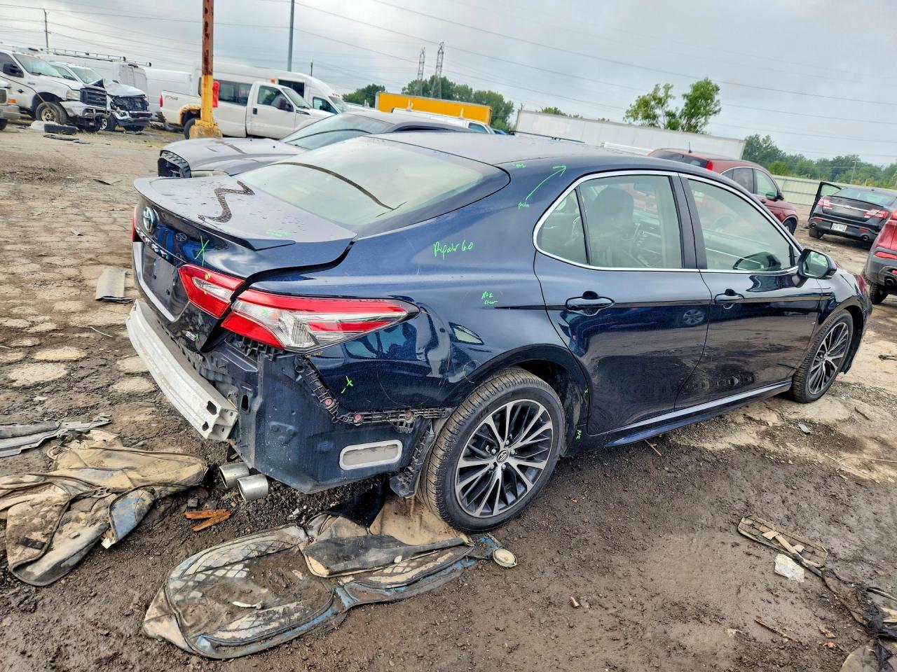 2018 TOYOTA CAMRY SE — снимка 3