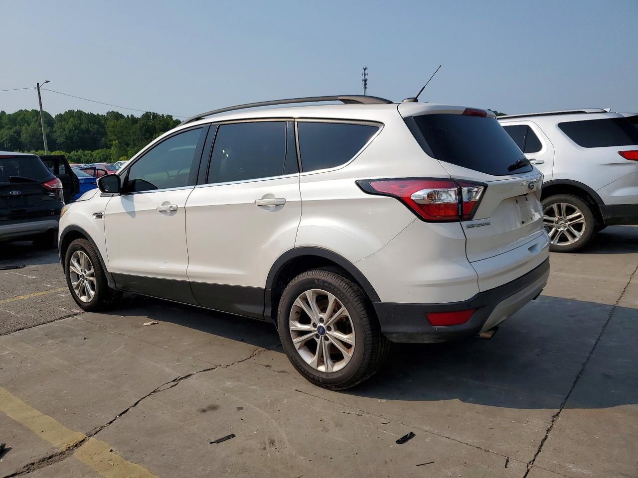 2017 FORD ESCAPE SE — снимка 2