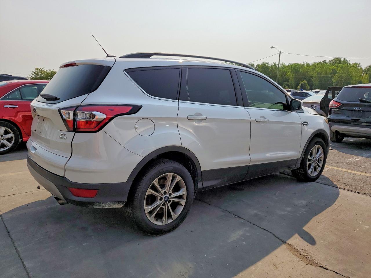 2017 FORD ESCAPE SE — снимка 3