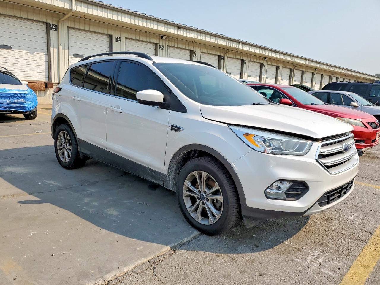 2017 FORD ESCAPE SE — снимка 4