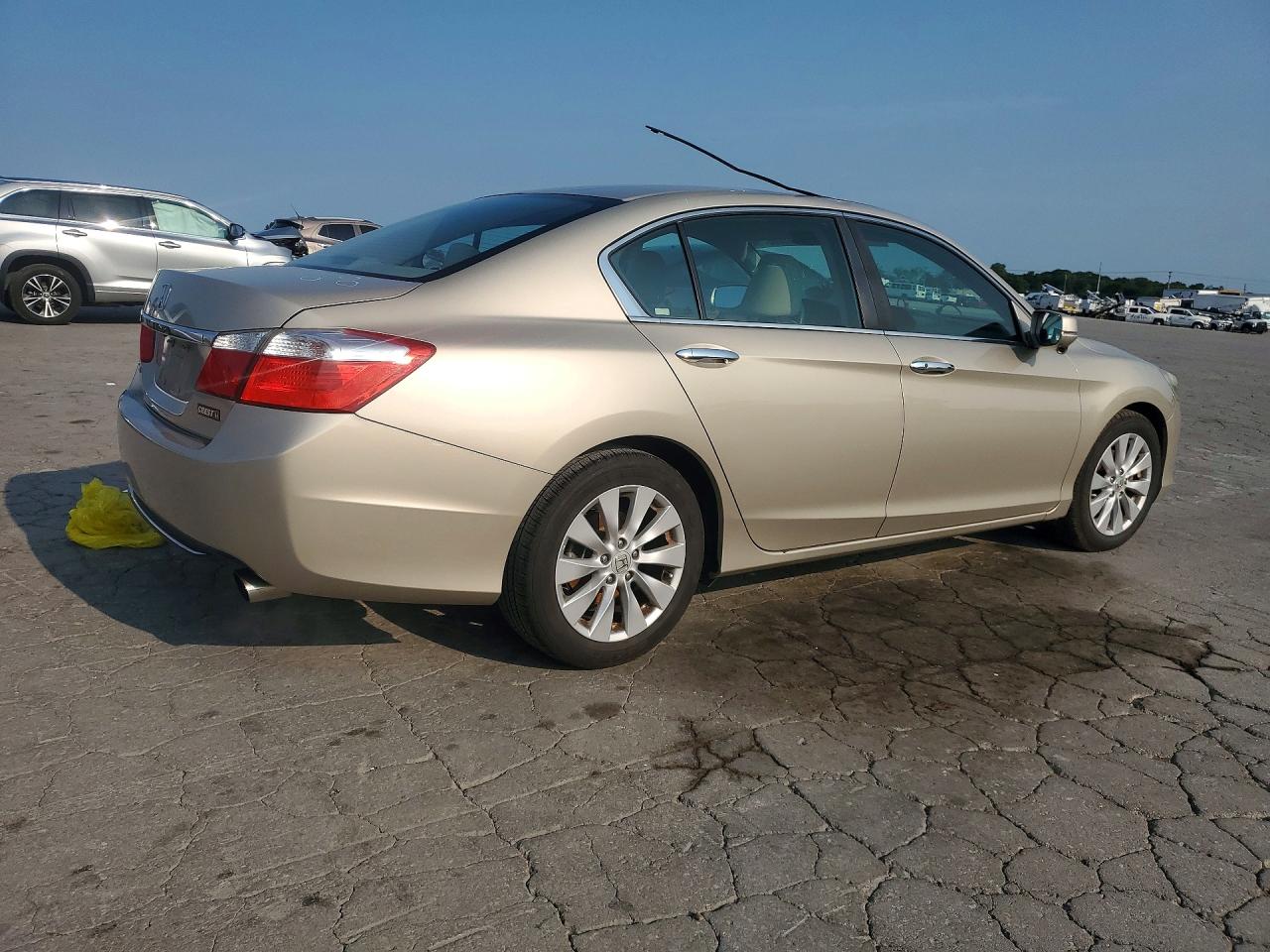 2015 HONDA ACCORD EX — снимка 3