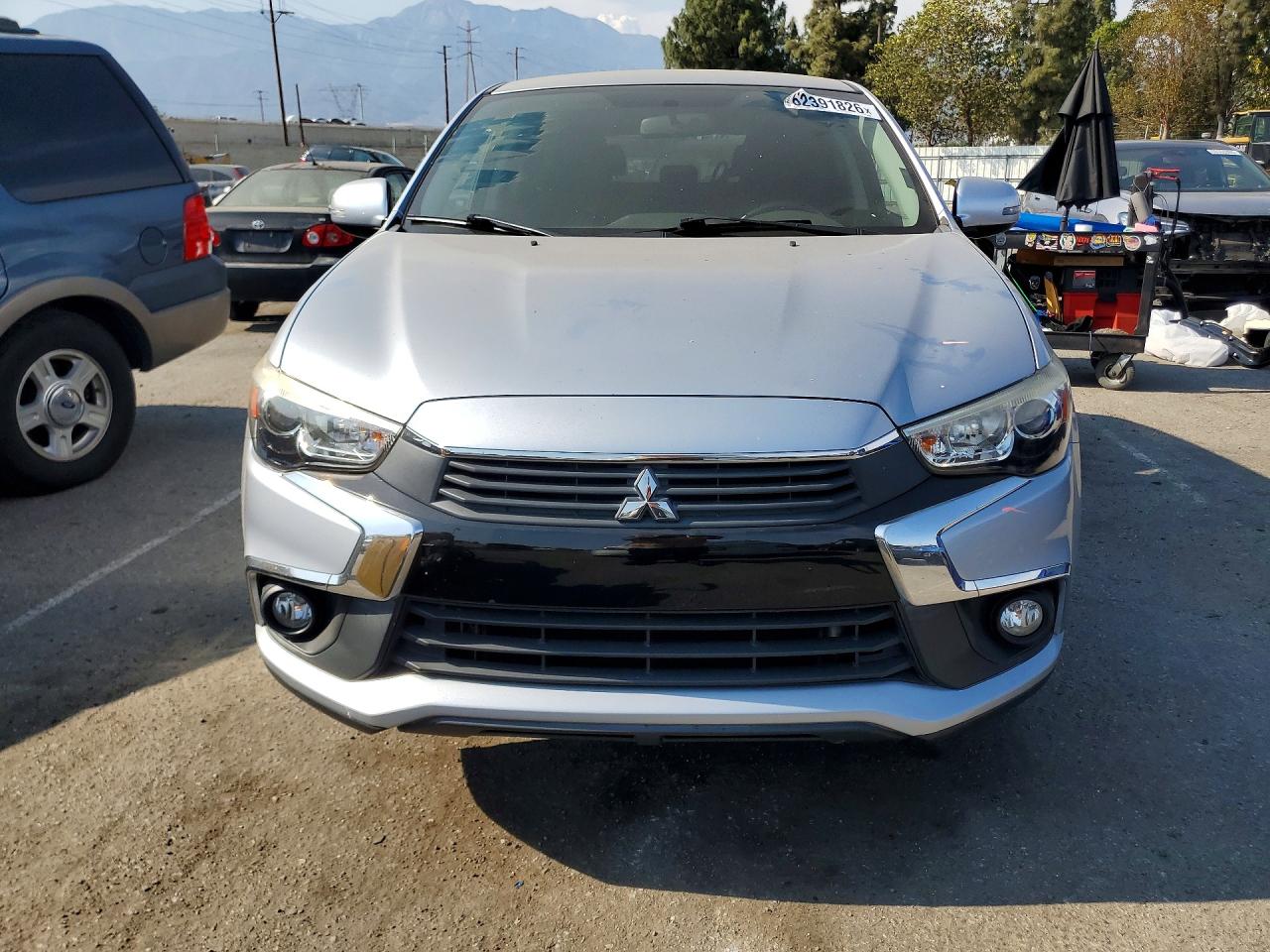 2017 MITSUBISHI OUTLANDER SPORT ES — снимка 5