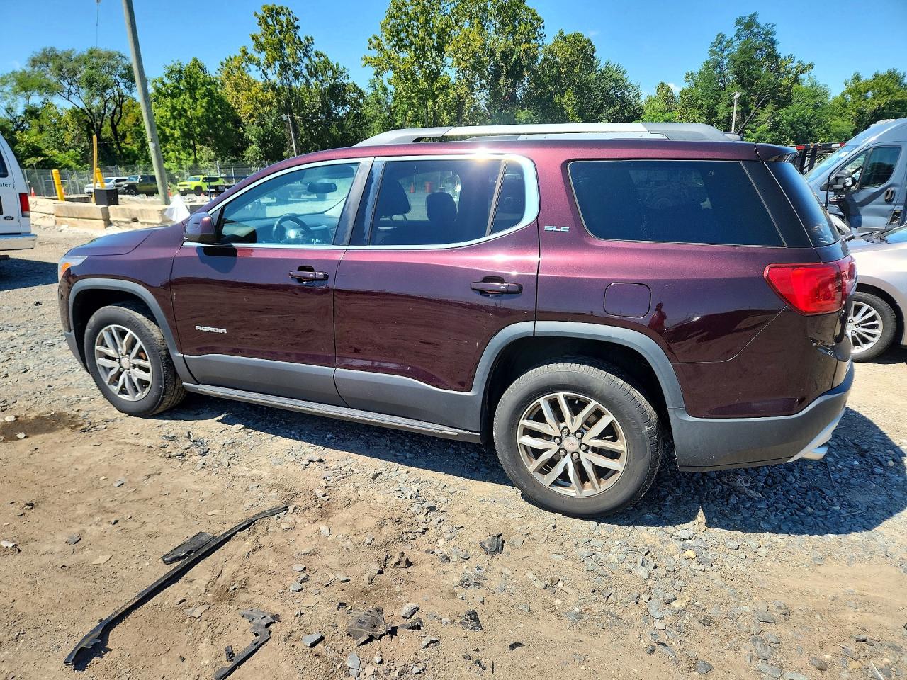 2017 GMC ACADIA SLE — снимка 2