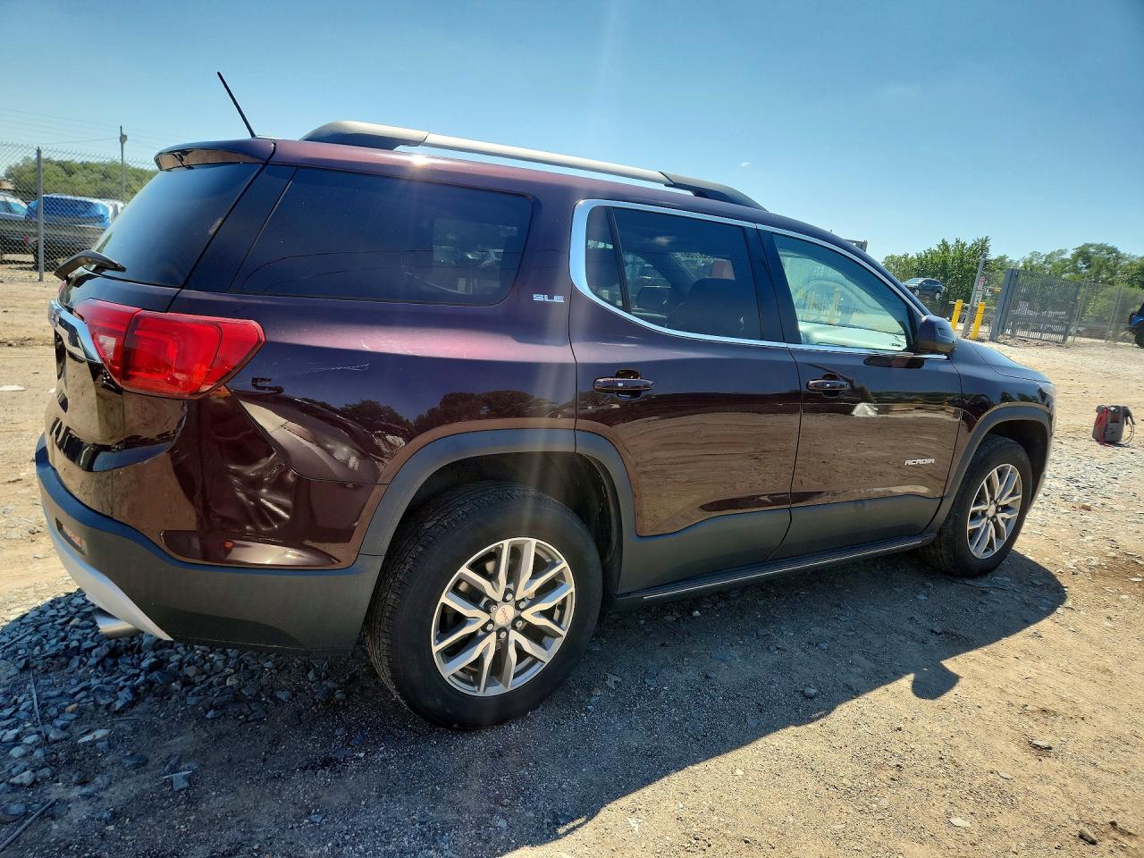 2017 GMC ACADIA SLE — снимка 3