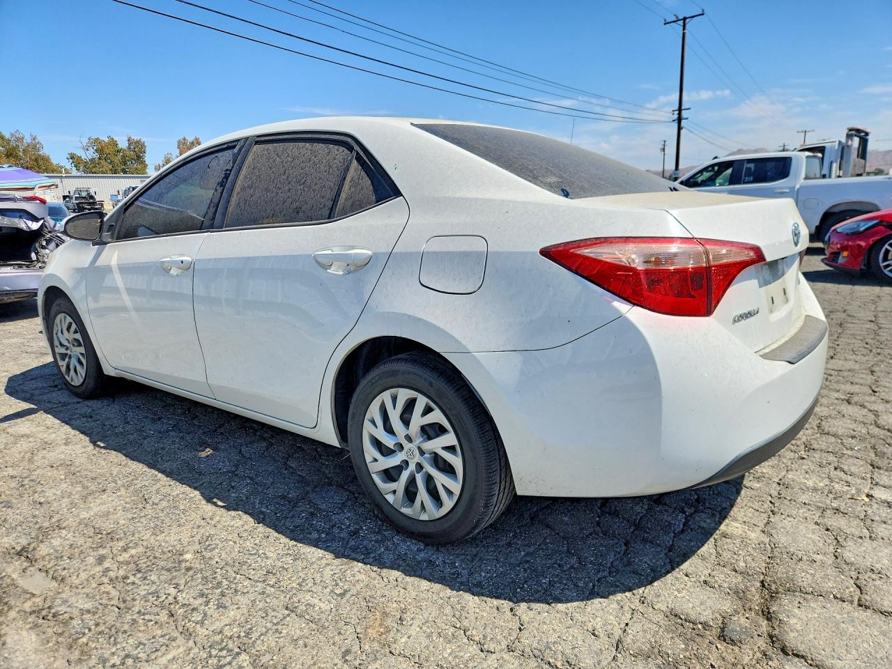2019 TOYOTA COROLLA LE — снимка 2