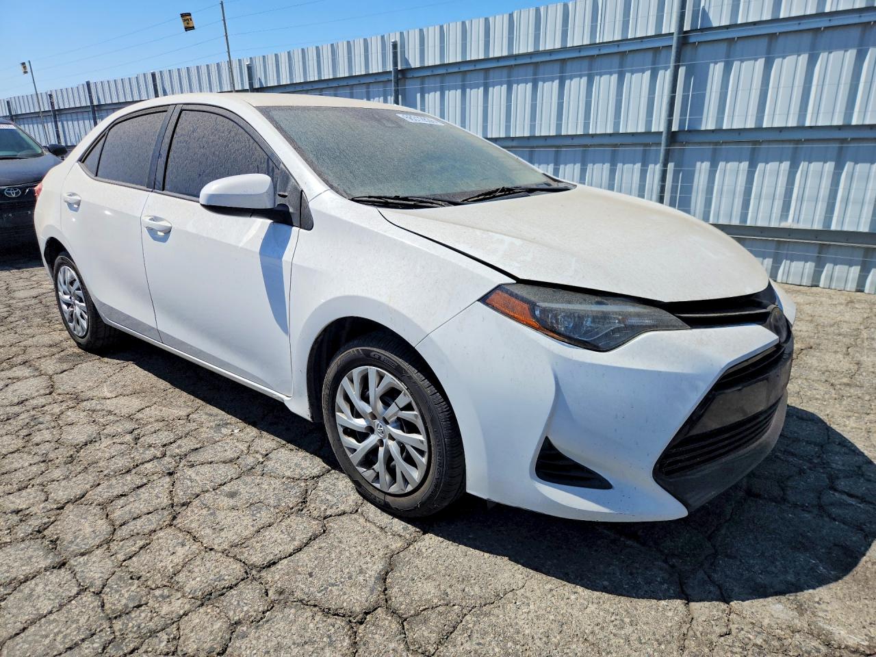 2019 TOYOTA COROLLA LE — снимка 4