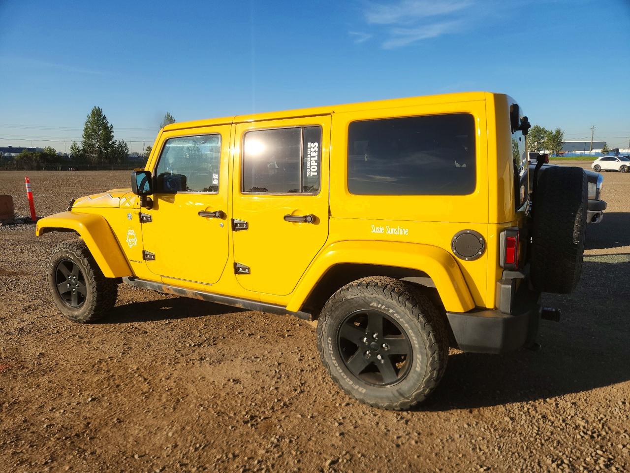 2015 JEEP WRANGLER UNLIMITED SAHARA — снимка 2